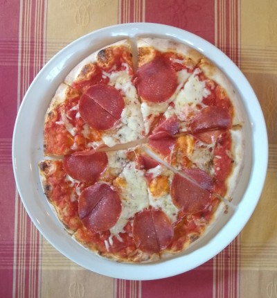 pizza salame